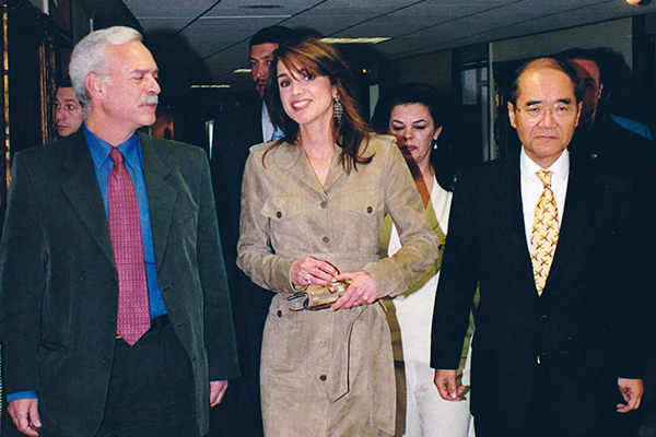 Marcio Barbosa, Koichirō Matsuura and Queen Rania of Jordan at UNESCO.